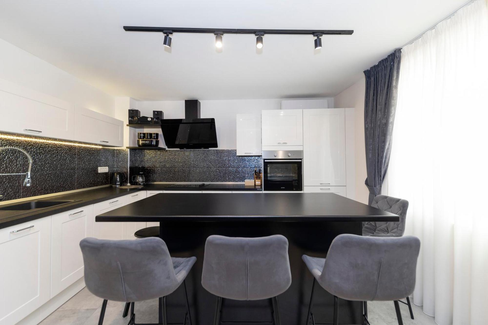 Nikky 2Br Apt. In Old Town Centre Zadar Exterior photo