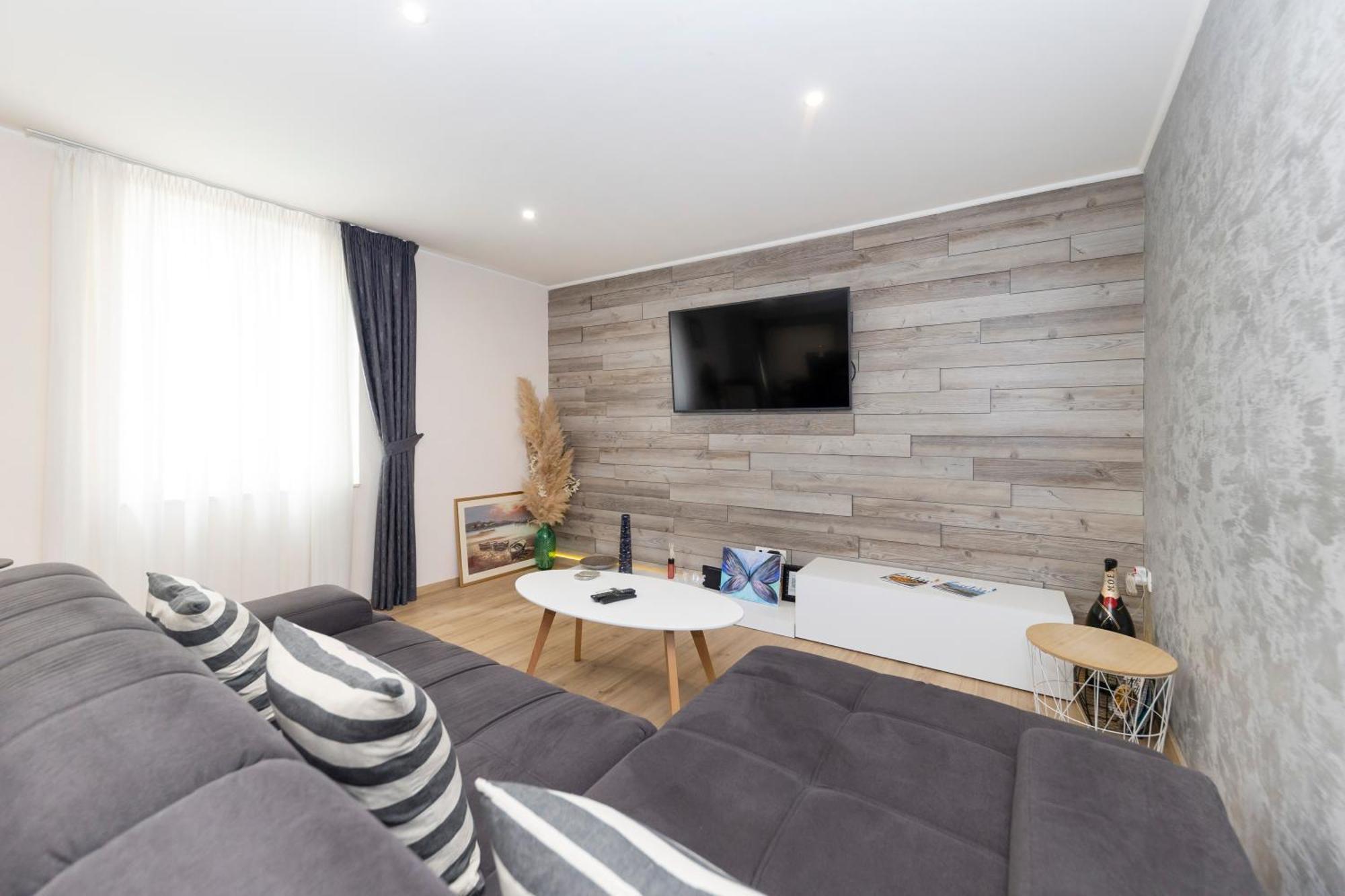 Nikky 2Br Apt. In Old Town Centre Zadar Exterior photo
